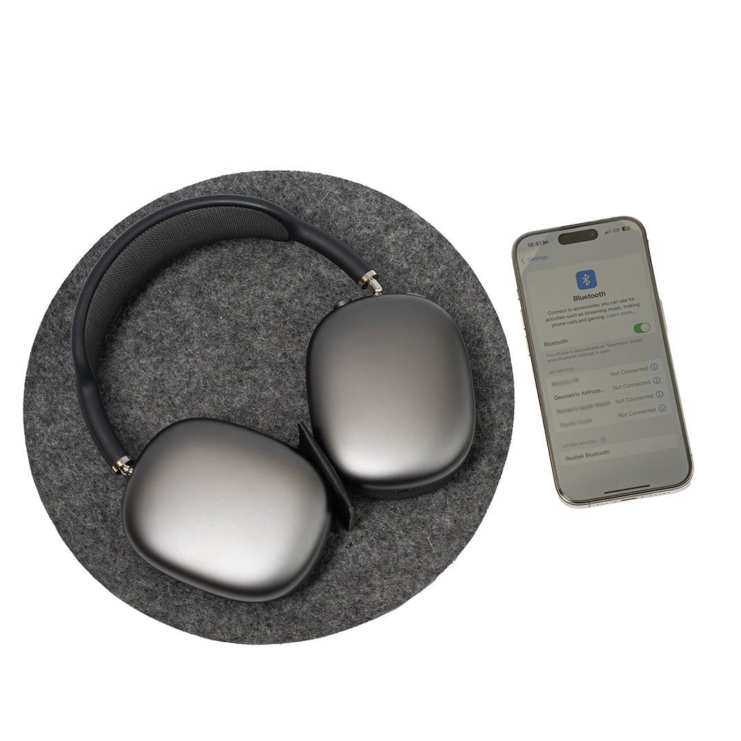Leather Rest Station for AirPods Max - Global thive